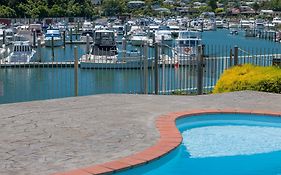Beachcomber Inn Picton